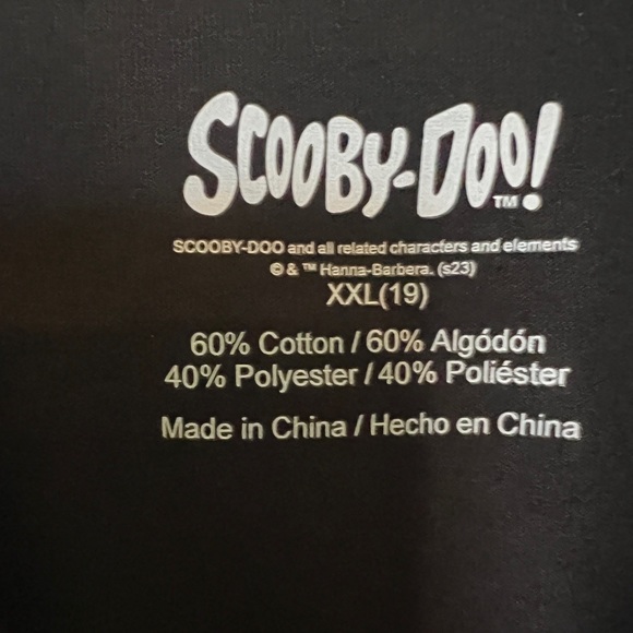 👻 NWOT! Scooby Doo Vibrant Black Tee - Picture 5 of 6